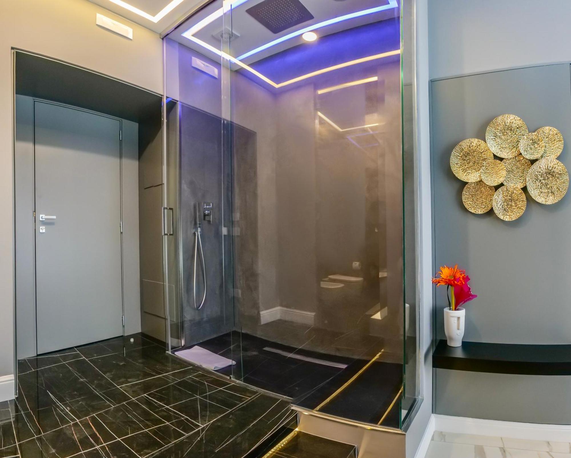 Maison San Carlo Luxury Suites نابولي المظهر الخارجي الصورة